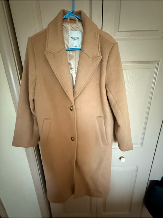 Abercrombie & Fitch Jackets & Blazers - Abercrombie & Fitch Women's Camel Wool-Blend Single-Breasted Coat